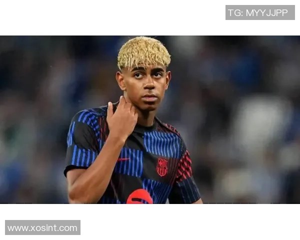 年轻足球明星崭露头角引发关注年纪小却实力不凡的他们如何改变比赛格局