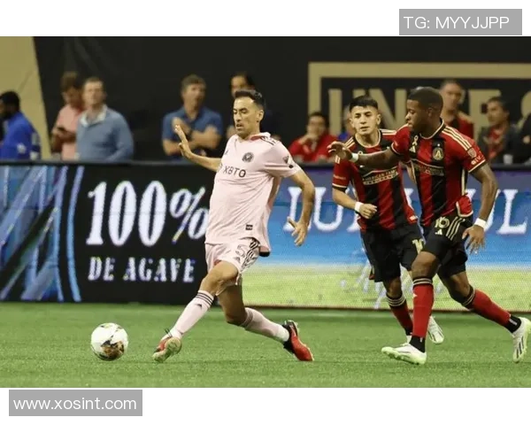 现代足球明星前腰风采展示与精彩瞬间回顾